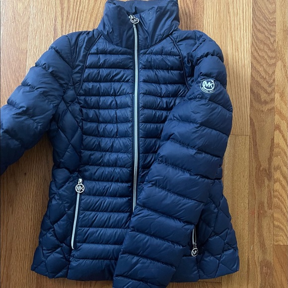 Michael Kors Jackets & Blazers - Michael Kors packable down fill coat